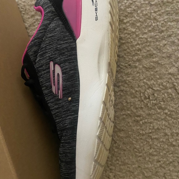 Skech-Air shoes size 8.5 - Picture 2 of 7